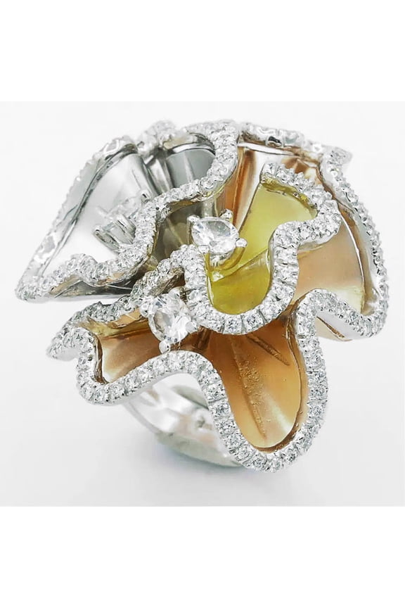 Women's Fashion Alloy Ring with Micro-Mount Artificial Gemstones/Semi-Precious Stones: Classic Big Flower Design for an Elegant Look