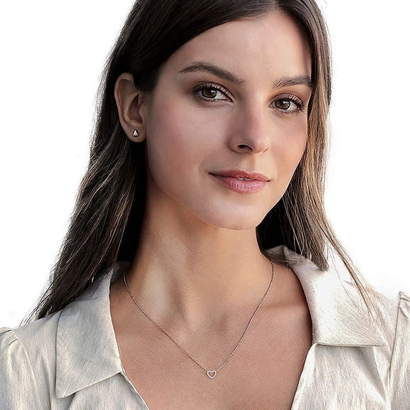 Women's Fashion Geometry Pattern Heart-shaped Pendant Necklace