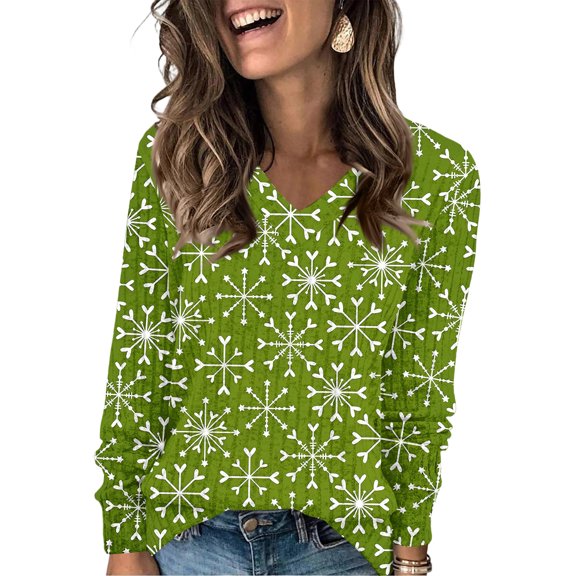 Women's Fashionable Loose-Fit V-Neck Long-Sleeved T-Shirt Christmas Snowflake Print Pullover, Cozy and Seasonal Holiday Blouse for Winter and Christmas,Light Green,S