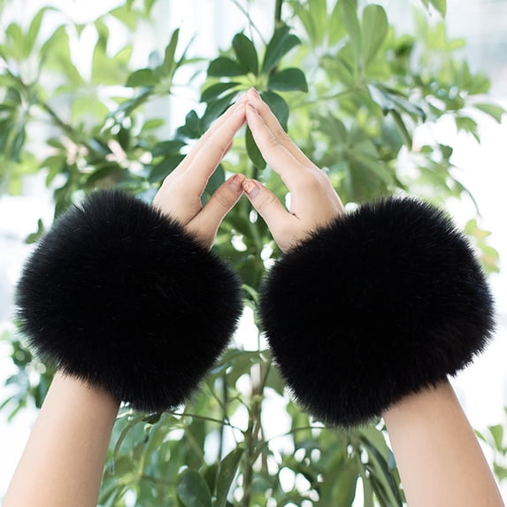 Women's Faux Fur Wrist Cuffs Winter Furry Wristbands Fluffy Fur Cuff Bracelets Arm Warmers
