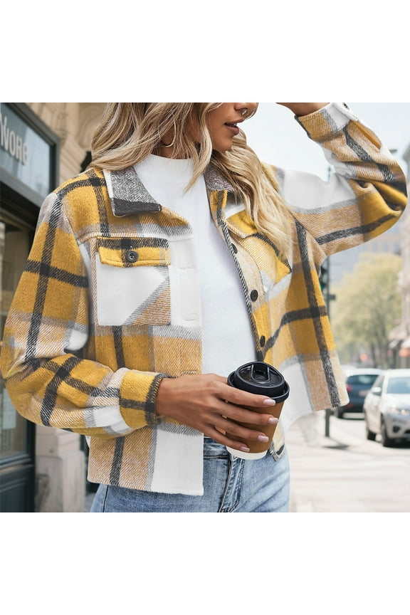 Women's Flannels Cropped Shacket Jacket Plaid Button Down Shirt Jacket Long Sleeve Casual Coats with Pockets 2025 Fall Fashion Top