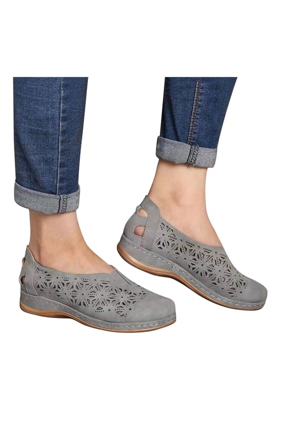 Women's Flat Shoes Breathable Cut Out Shoes Fashion Closed Toe Shoes Walking Loafers for Women Summer Slip-on Hollow Out Breathable Shoes