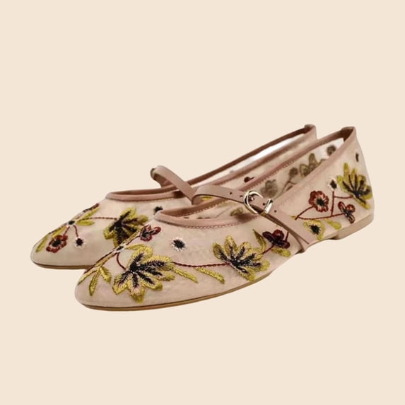 Women’s Floral-Embroidered Mary Jane Flats, Lightweight Footwear for Beach Vacations, Small-Town Strolls, and Coastal Sightseeing