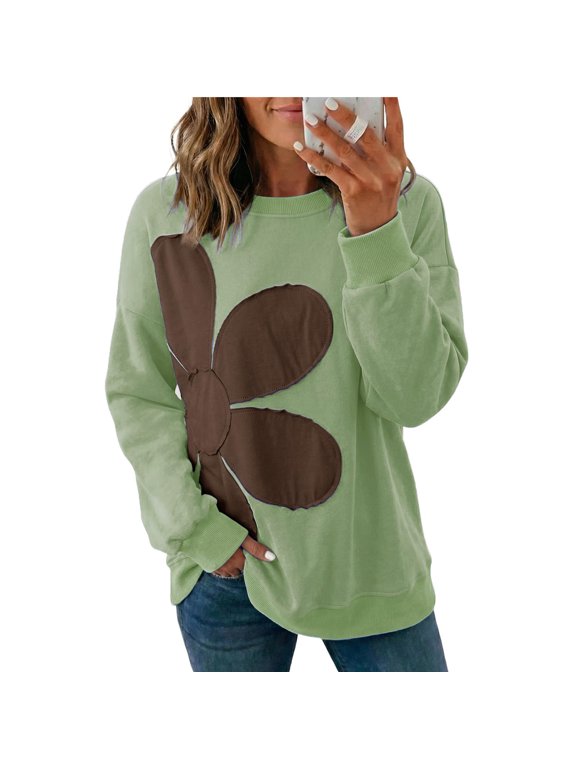 Women's Flower Patch Sweatshirt, Long Sleeve Crew Neck Pullover Top with Applique Detail for Casual Everyday Wear