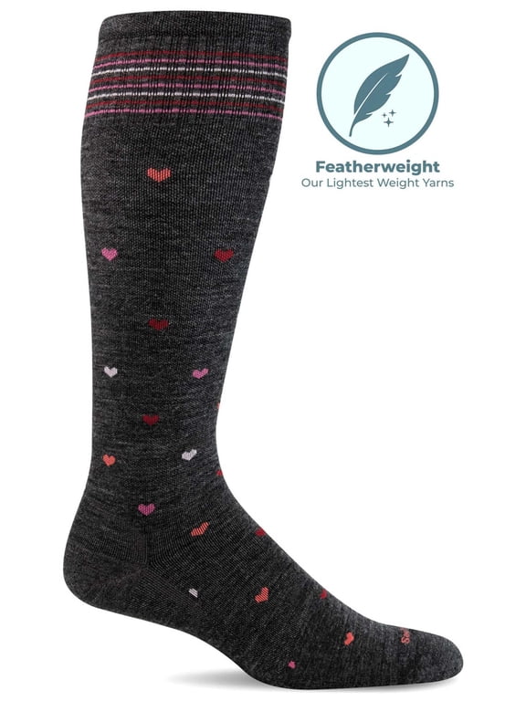 Women's Full Heart Moderate Knee-High Socks