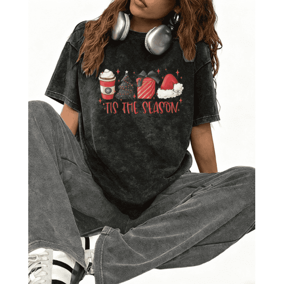 Women's Funny Vintage Tis The Season Christmas Icons Graphic Oversized Washed T-Shirt Black S-2XL Plus Size