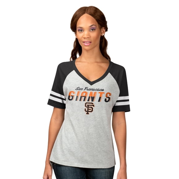 Women's G-III 4Her by Carl Banks Heather Gray San Francisco Giants Goal Line Raglan V-Neck T-Shirt