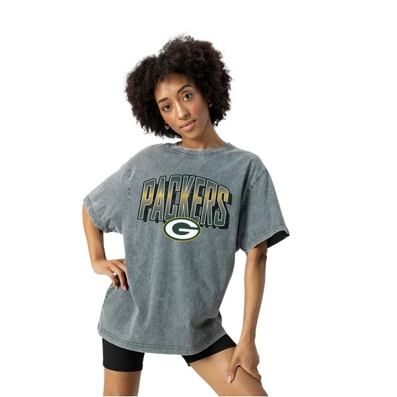 Women's Gameday Couture Gray Green Bay Packers Peak Performance Oversized Snow Wash T-Shirt