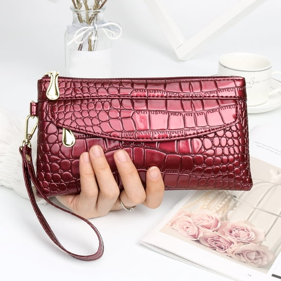 Women's Glossy Faux Crocodile Leather Clutch Bag Small Wristlet Purse with Zipper Multi-Pocket Casual Handbag Travel Makeup Pouch Wallet Red