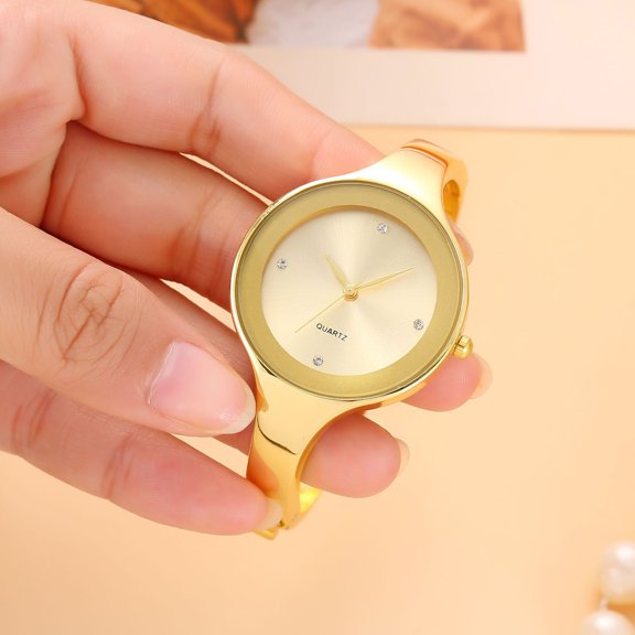 Women’s Golden Bangle Watch with Golden Dial Classic Quartz Bracelet Watch