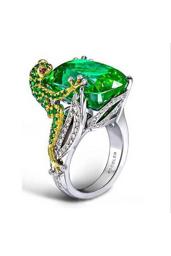 Women's Golden Chameleon Lizard Inlaid Green Zircon Ring