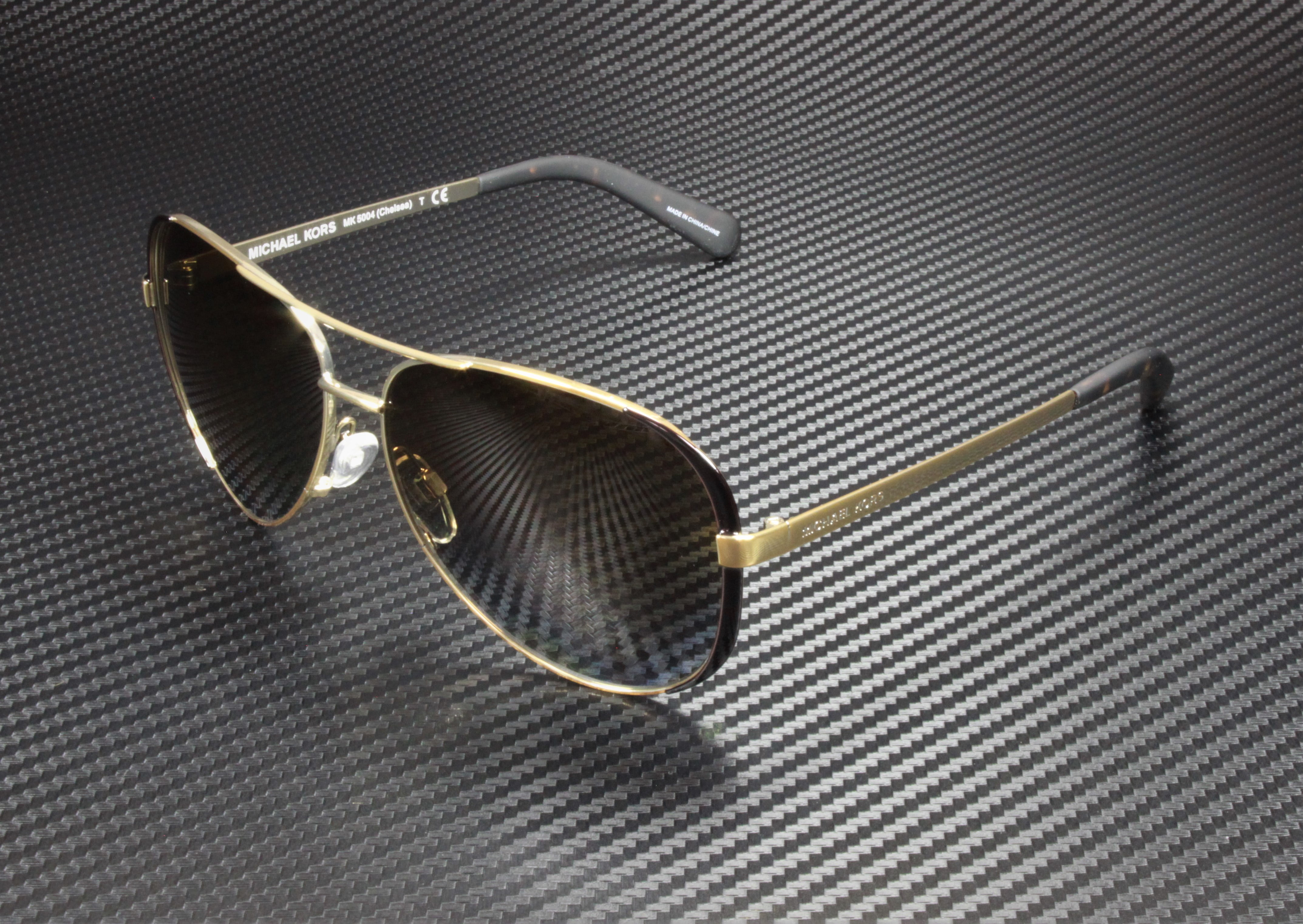 Louis Vuitton - Attitude Gold Pilot Sunglasses