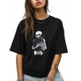 thumbnail image 1 of Women's Graphic T-Shirt Black 4XL Women's Tops Skull Holding Black Cat Crew Neck Short Sleeve Shirts for Women, 1 of 3