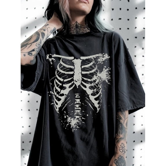 Women's Grunge Oversized Aesthetic Skeleton Ribcage T-Shirt