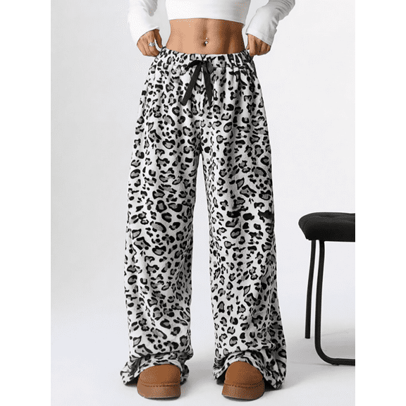 Women's High Waist Leopard Print Plush Pants, Soft Warm Wide Leg Fleece Trousers, Chic Loose Fit Streetwear Bottoms, Trendy Cozy Winter Fashion Statement Pants