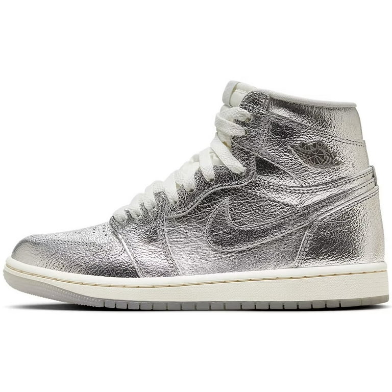 Women s Air Jordan 1 Retro High OG Metallic Silver Photon Dust Sail 7