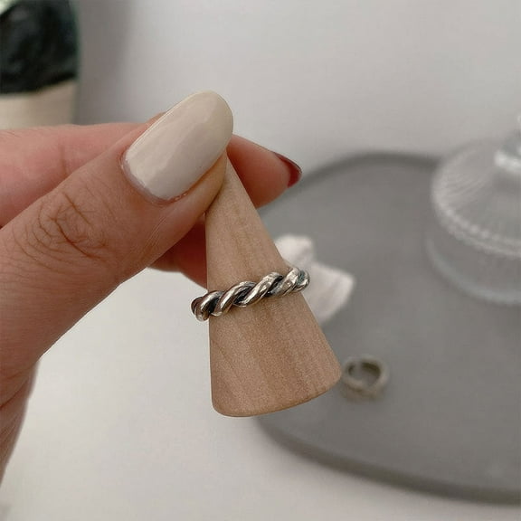 Women's Korean Style Twist Metal Ring, Thai Silver Plated, Geometric Design, Fashion Ring