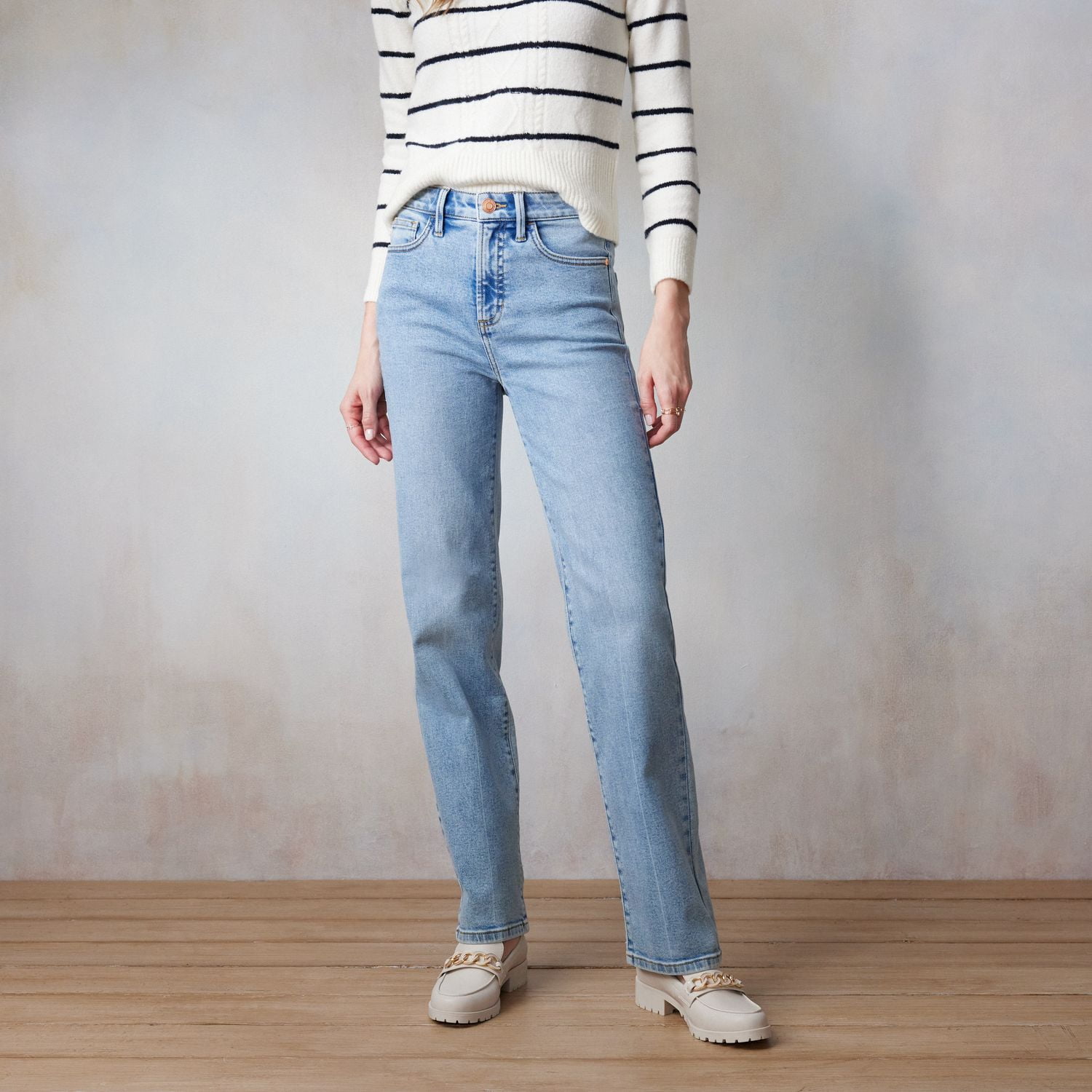 Plus Size LC Lauren Conrad Super High Rise Wildflower Wide Leg Cropped Jeans 【送料無料】 LC Lauren Conrad レディース デニムパンツ ボトムス Women's LC Lauren Conrad Super High Rise Crop Sailor Jeans Ivory Silk