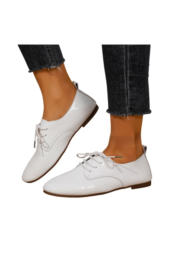 Women's Lace Up Oxford Dress Shoes Solid Color Patent Leather Slip On Loafers Comfortable Non Slip Walking Shoes Beige Size 6