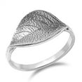 thumbnail image 1 of Women's Leaf Shiny Ring .925 Sterling Silver Band Jewelry Female Male Unisex Size 8, 1 of 4