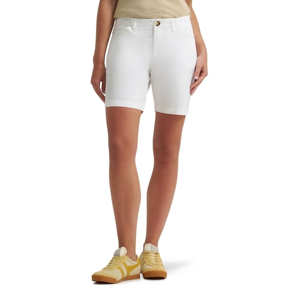 Lee® Women's Legendary Chino 7" Walkshort