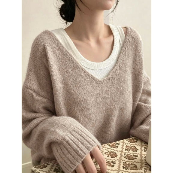 Women's Long Sleeve V-Neck Sweater Drop Shoulder Knit Pullover Loose Fit for Work and Weekend