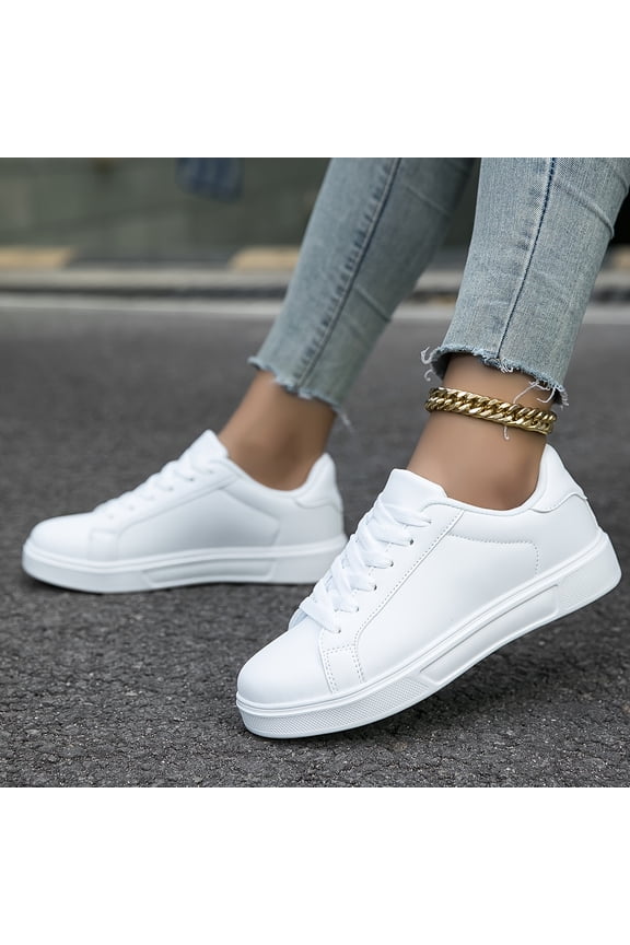 Women's Low-Top Skate Sneakers Suitable for Skateboarding, Walking & Casual Attire - Non-Slip Sole, Round Toe Lace-Up Flat Sole Shoes with Traction Tread, Women Shoes