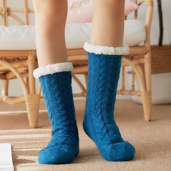 Women's Luxe Plush Slipper Socks, Non-Slip Bottom and Thermal Lining for Frosty Mornings US 6 to 11