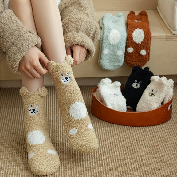 Women's Mid-Calf Coral Fleece Socks, Thickened Warm Winter Socks with Embroidered Cartoon Bear, Soft Thermal Knit Socks, Non-Slip Cozy Lounge Socks for Autumn and Winter - Khaki