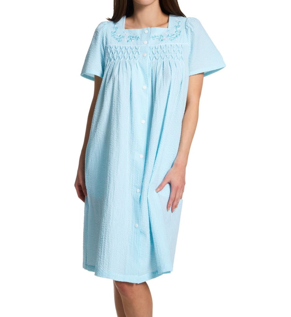 Women's Miss Elaine 852612 Seersucker Short Sleeve Short Snap Front ...