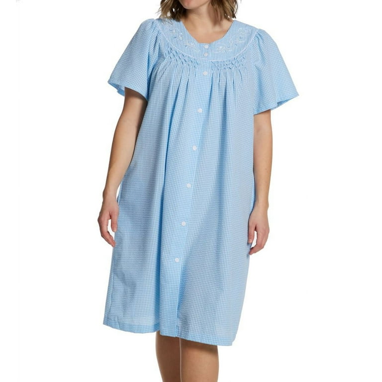 Women's Miss Elaine 857613X Plus Size Seersucker S/S Short Snap - Main Image