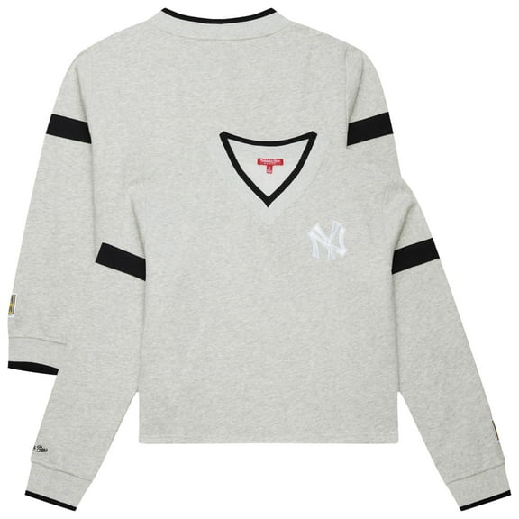 Women's Mitchell & Ness Heather Gray New York Yankees Cooperstown Collection V-Neck Cropped Toggle Sweatshirt