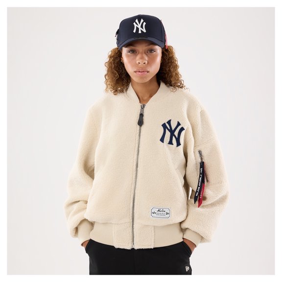 Women's New Era x Alpha Industries White New York Yankees Sherpa Flight Jacket