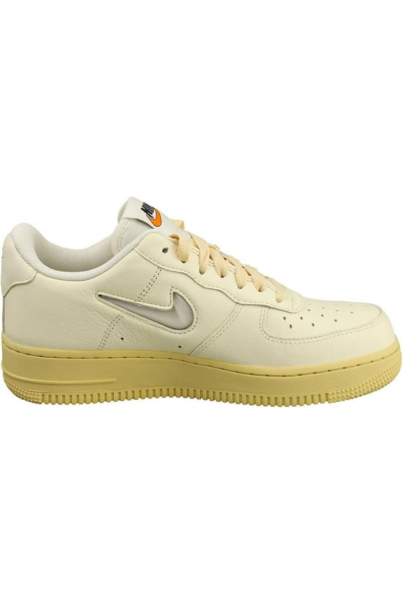 Women's Nike Air Force 1 '07 LX Coconut Milk/Light Bone (DO9456 100) - 8.5