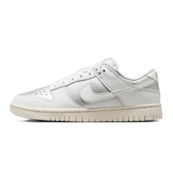 Women's Nike Dunk Low Next Nature Mtlc Platinum/Summit White (IB7311 001) - 10