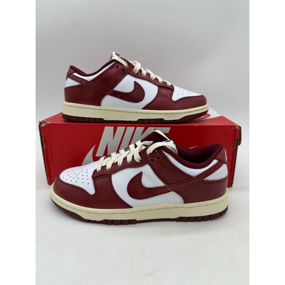(Women's) Nike Dunk Low PRM 'Vintage Team Red' (2023) FJ4555-100