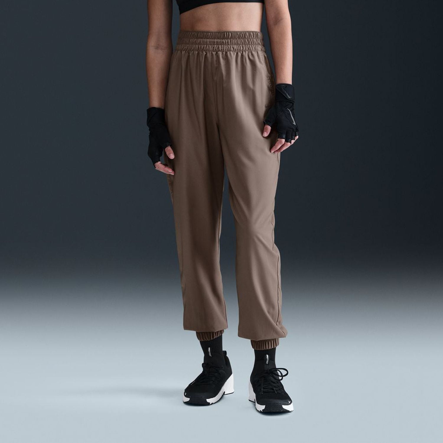 womens nike brown joggers
