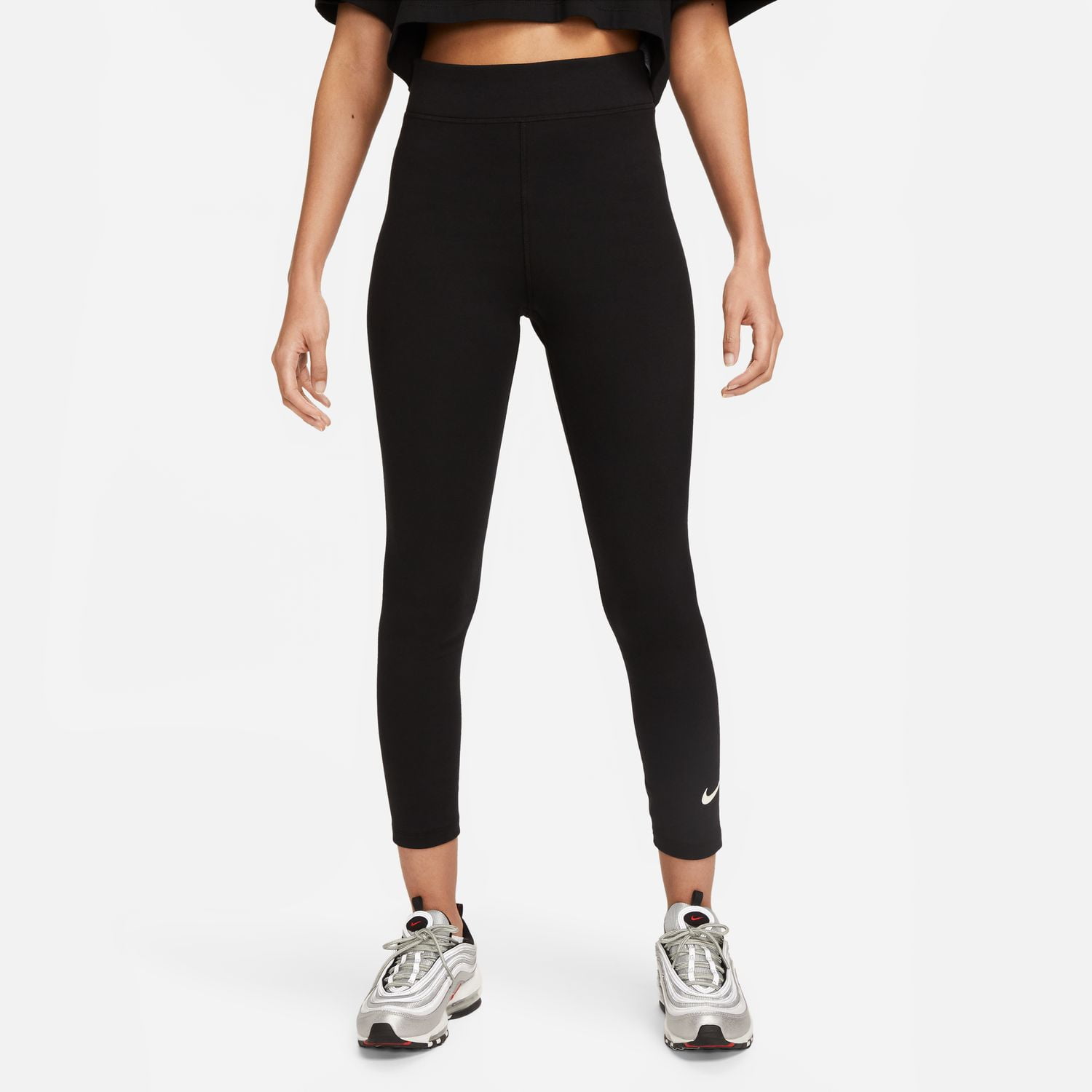 what size is a small in nike leggings