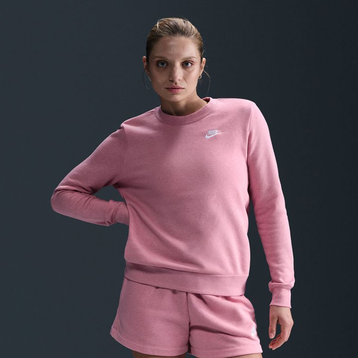 pink crew neck sweatshirt nike