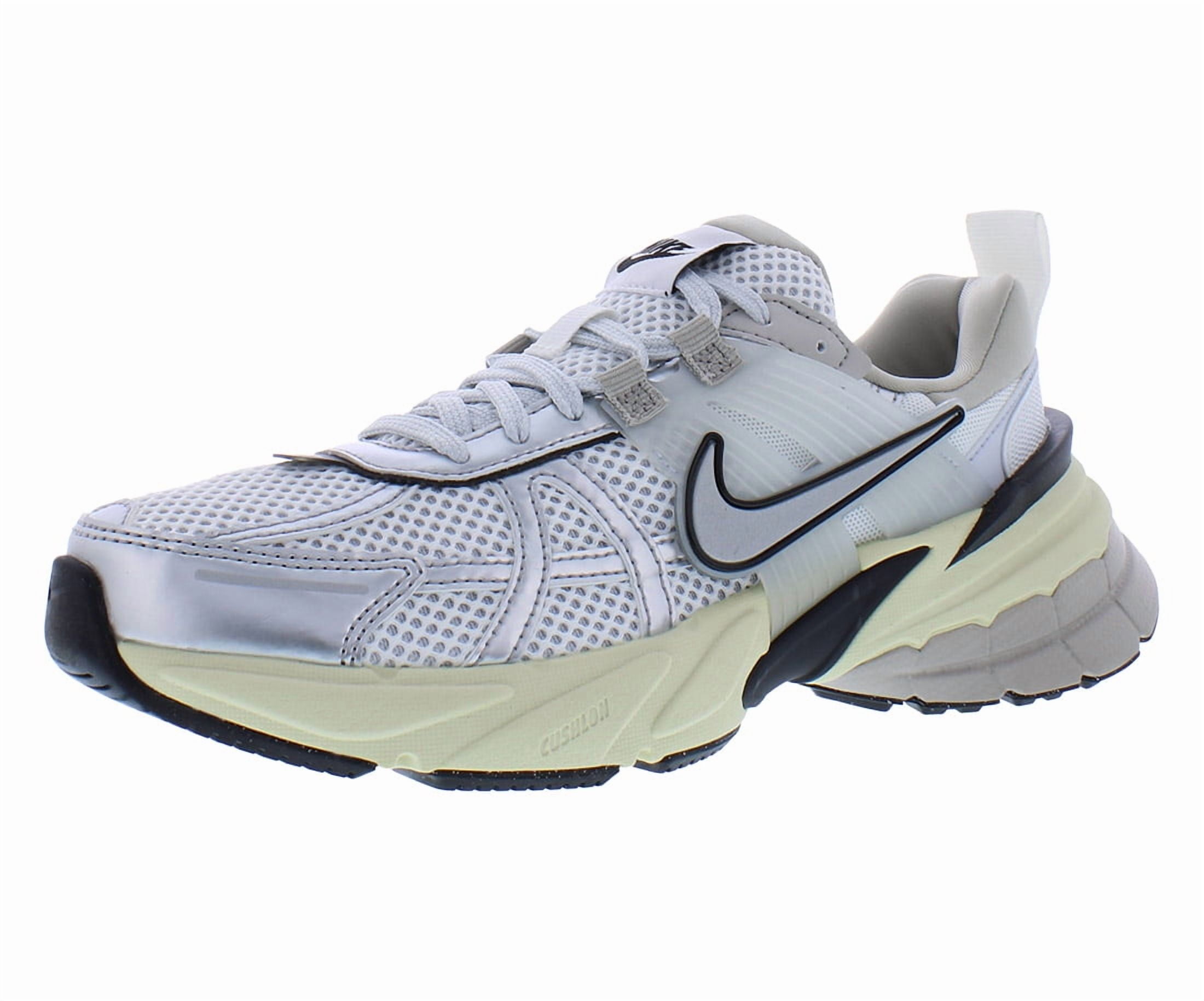 Women's Nike V2K Run Summit White/Metallic Silver (FD0736 100