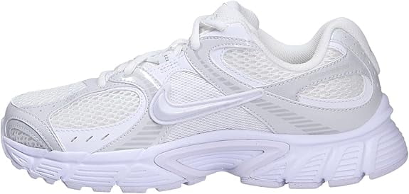 Women's Nike V5 RNR White/White-Black (HQ7901 101) - 6.5