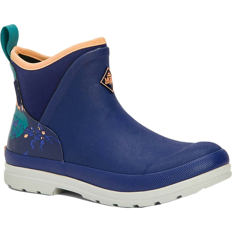 Ladies muck boots size 5 sale