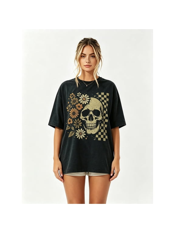 Women's Oversized Black T-Shirt with Skull and Floral Graphic, Loose Fit Vintage Streetwear Tee Top