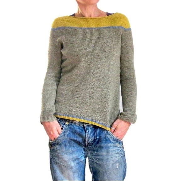 Women's Oversized Crewneck Knit Sweater - Long Sleeve Pullover Soft Fabric for Casual Daily Wear