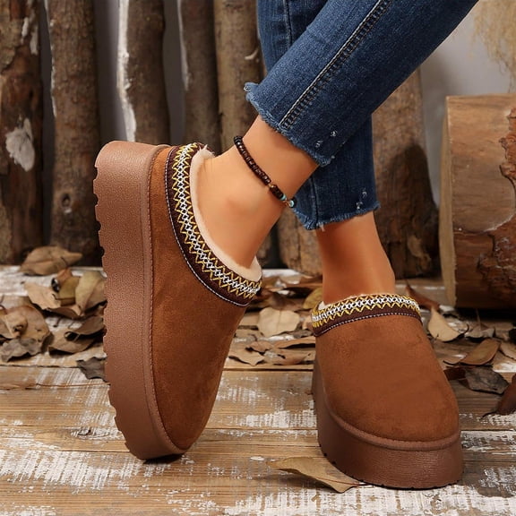 Women's Padded Cotton Snow Boots With Thick Bottom And Increased Height For Warmth And Style