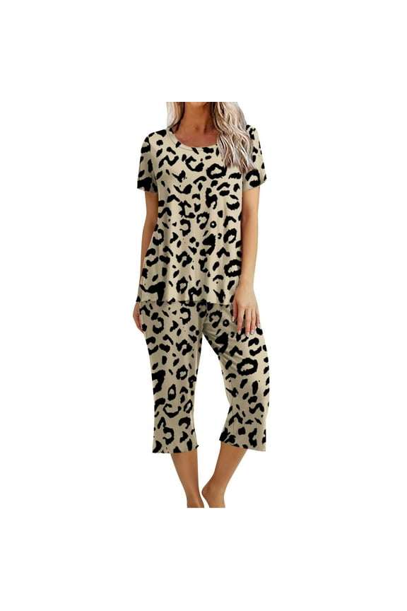 Women's Pajama Set Short Sleeve Shirt and Capri Pants Sleepwear Pjs Sets with Pockets