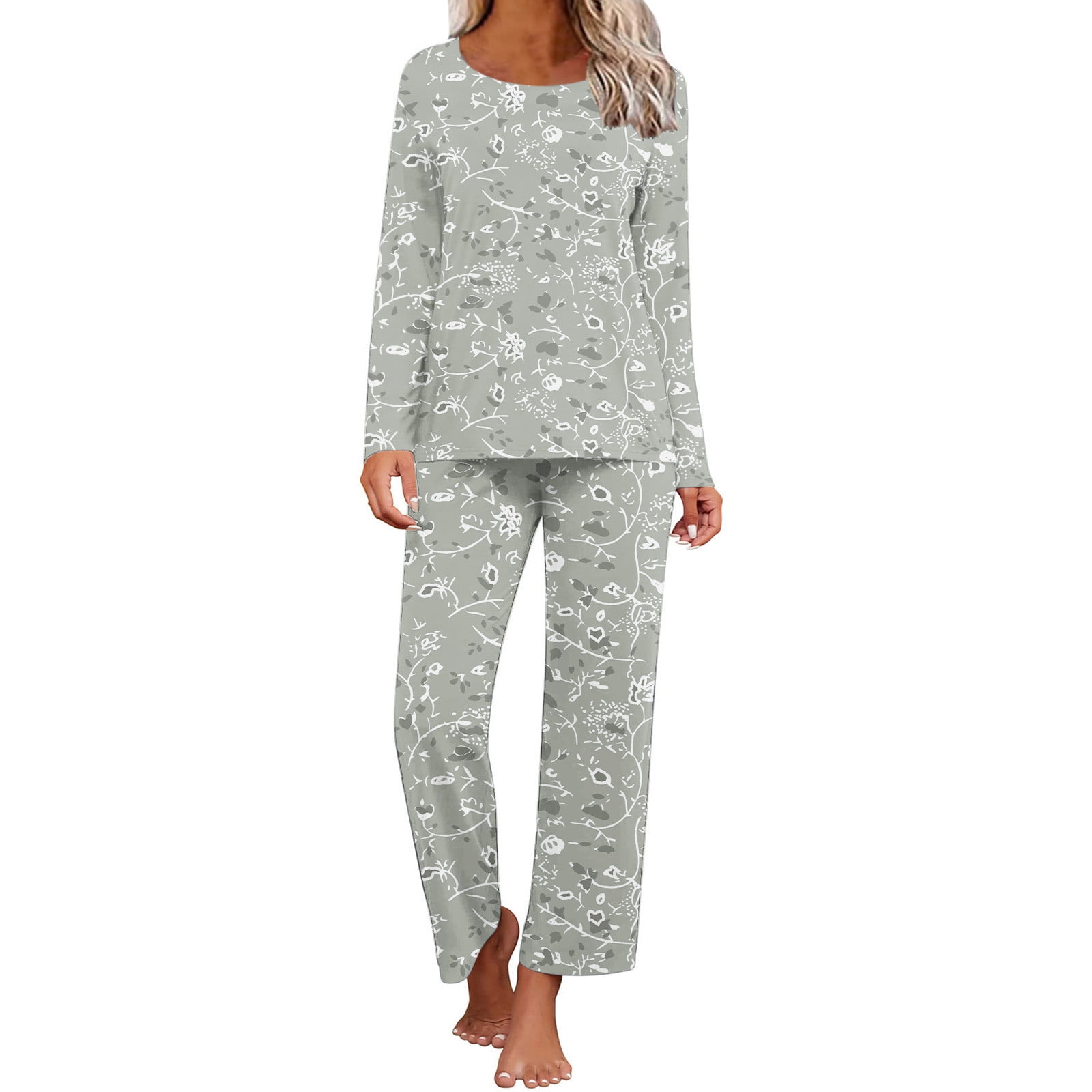 ENJOYNIGHT Women's Cute Sleepwear Tops with Capri Pants Pajama  Sets(Small,Black Flower) : : Clothing, Shoes & Accessories