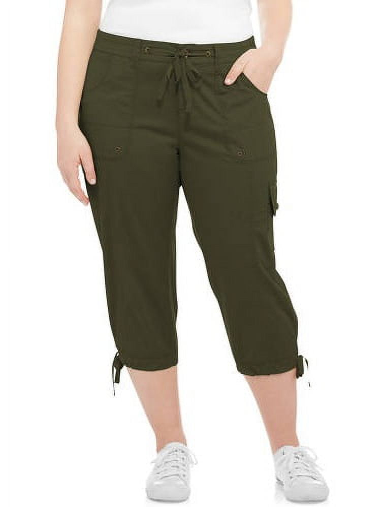 Women's Plus Cargo Capri Pant - Walmart.com