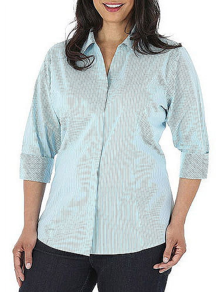 Women's PlusSize Career Essentials ButtonFront 3/4 Sleeve Shirt With