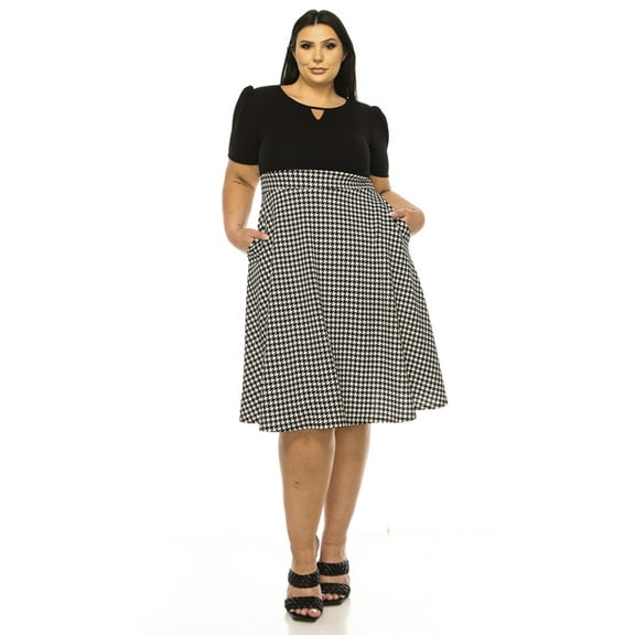 Women's Plus Size Knee-length Color Block Dress with Pockets